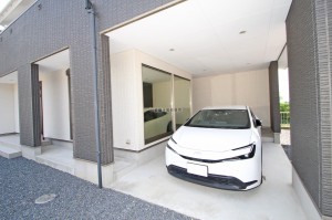 ガレージ