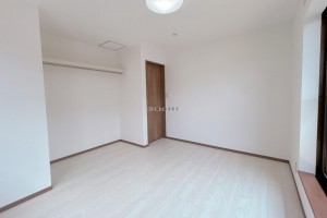 2階6帖洋室