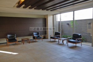 エントランスホール