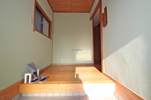 (玄関)