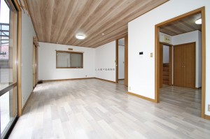 リビングダイニング