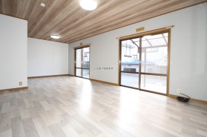 リビングダイニング