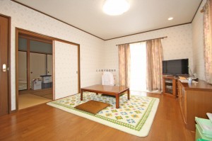 居間
