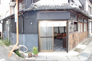 入口